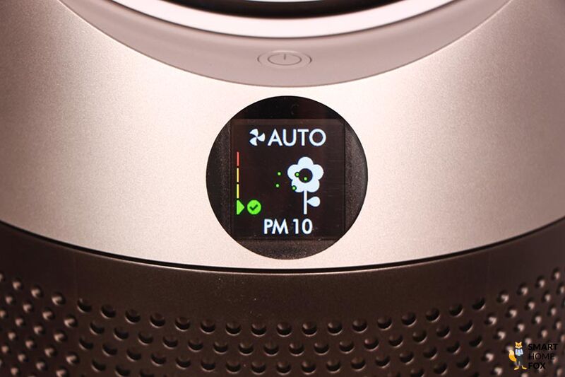 Das LCD-Display des Dyson Purifier Cool Autoreact TP7A Luftreinigers